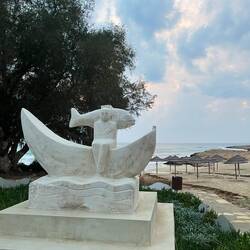 Ich selbst lasse Ayia Napa relativ flott hinter mir,..