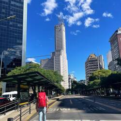 Con la mochila a otra parte