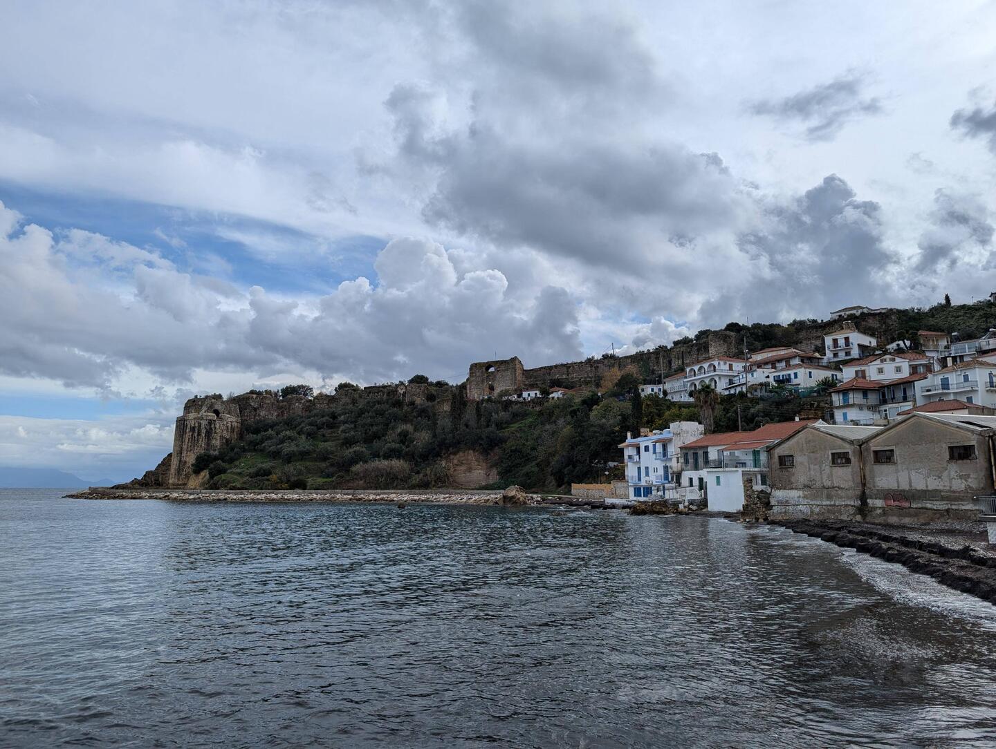 Koroni mit seiner Burg