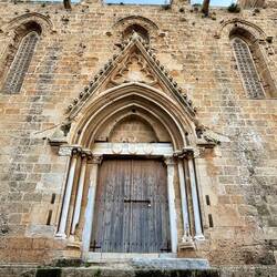 ..auch aus der arabischen Zeit, etwa..