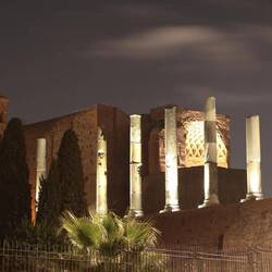 ÜTemple of Venus and Rome