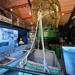 The basket for winching and the "light"