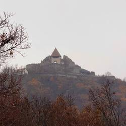 Burg von Visegrad am Donauknie