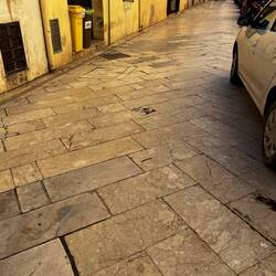 Marble roads ! Yes you drive past these parked cars