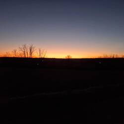 Kalte klare Tage bringen schöne Sonnenuntergänge