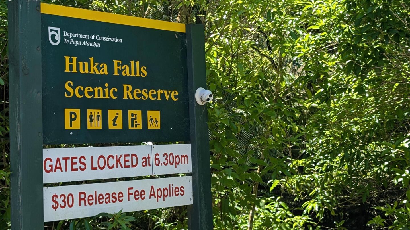 Huka Falls