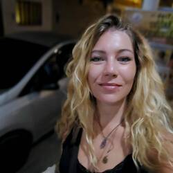 Omw to learn how to make Pisco Sour 🫰🥃