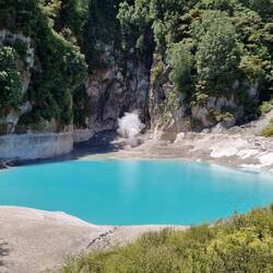 Blue Lake with built in steam