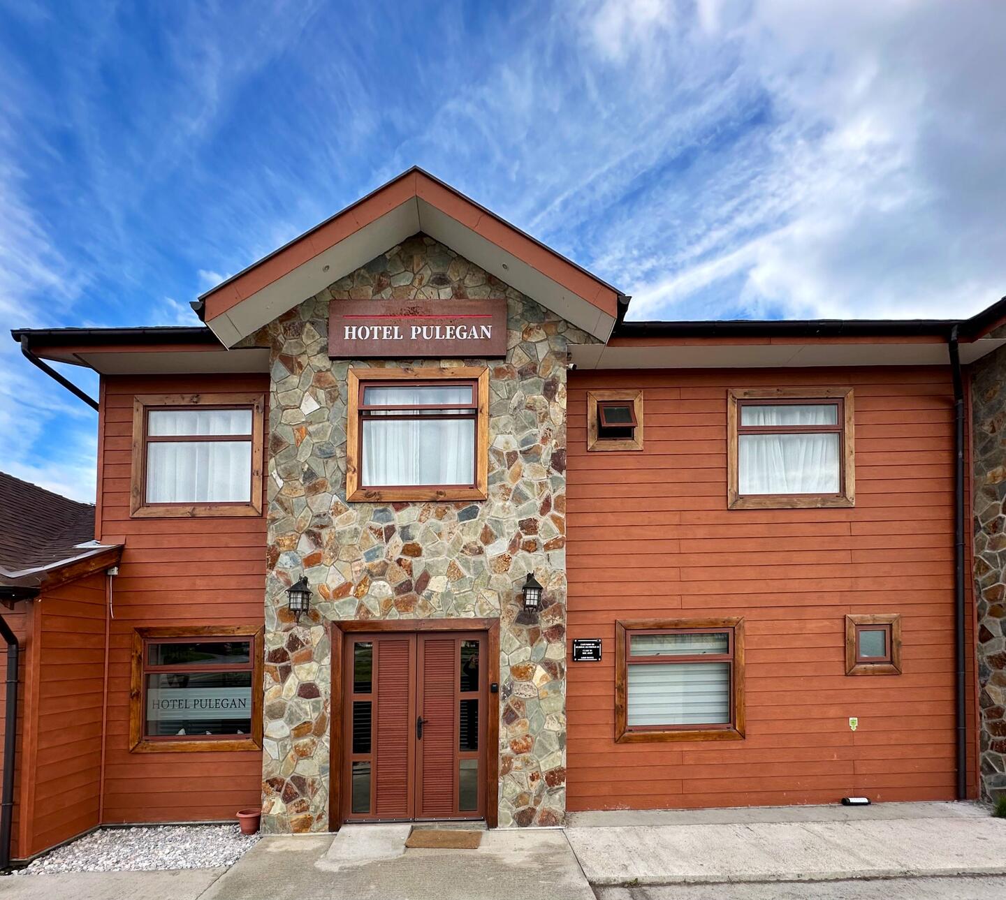 Hotel Pulegan, Porvenir