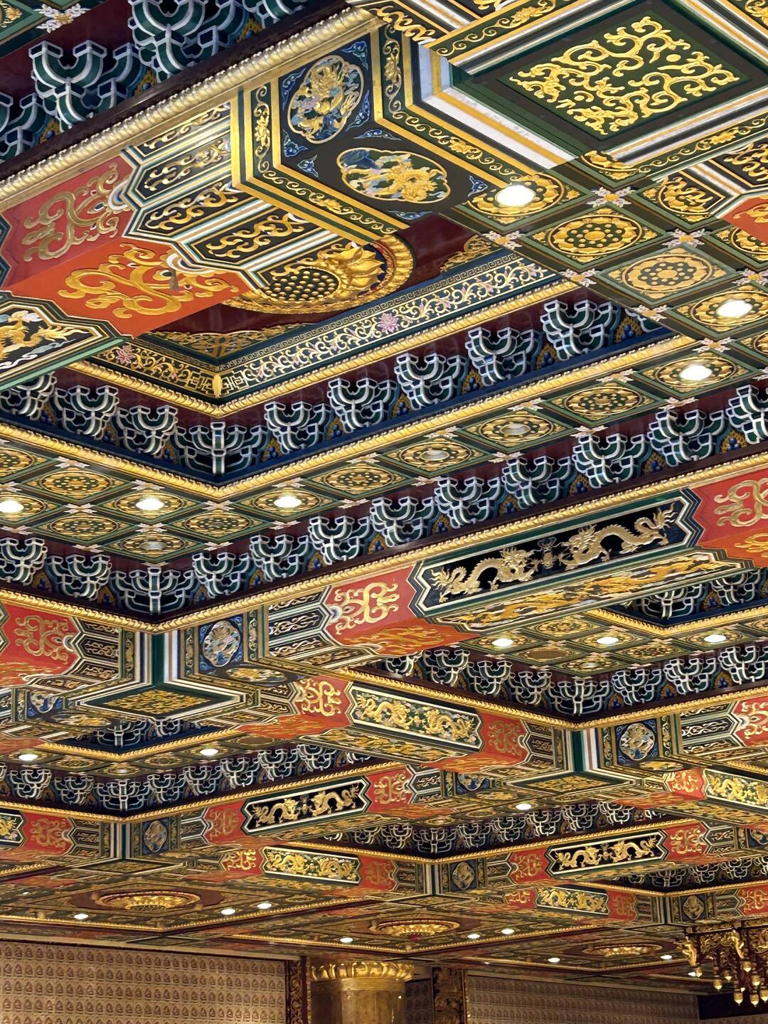 Intricate celling designs in Hall of Ten Thousand Buddhas.