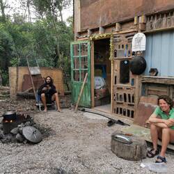 Gekocht wird auf dem Feuer bei Martín