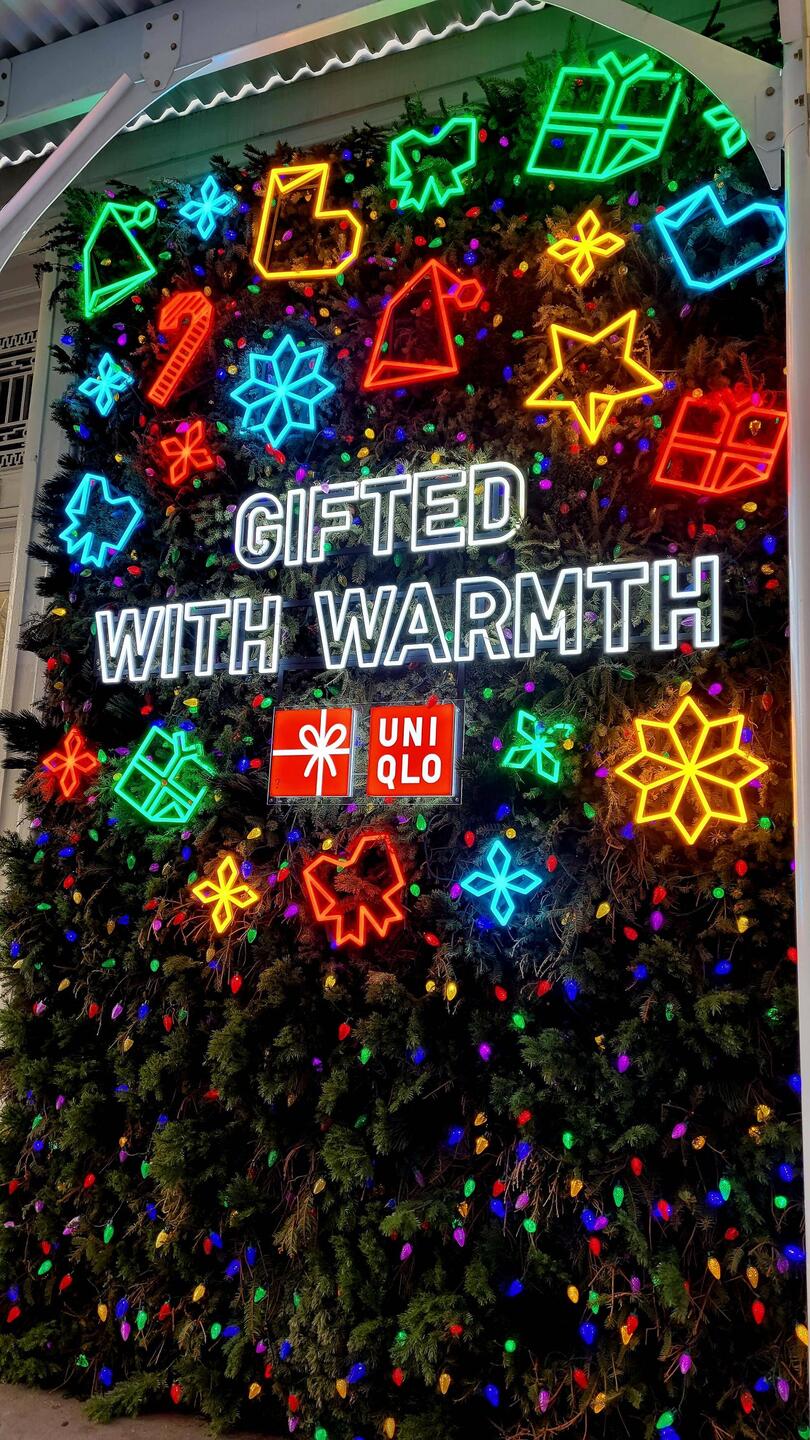 Happy holidays 🤗
