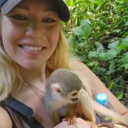 In pure bliss 😍🐒