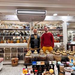 Der clevere Verkäufer hat Oliver und mich leicht übervorteilt - wir haben nicht gehandelt ...