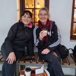 Auf eine heiße Schokolade am Pier von Moda