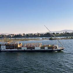 Variante Luxusschiff