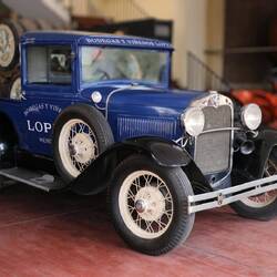 Excursion to the wineries.