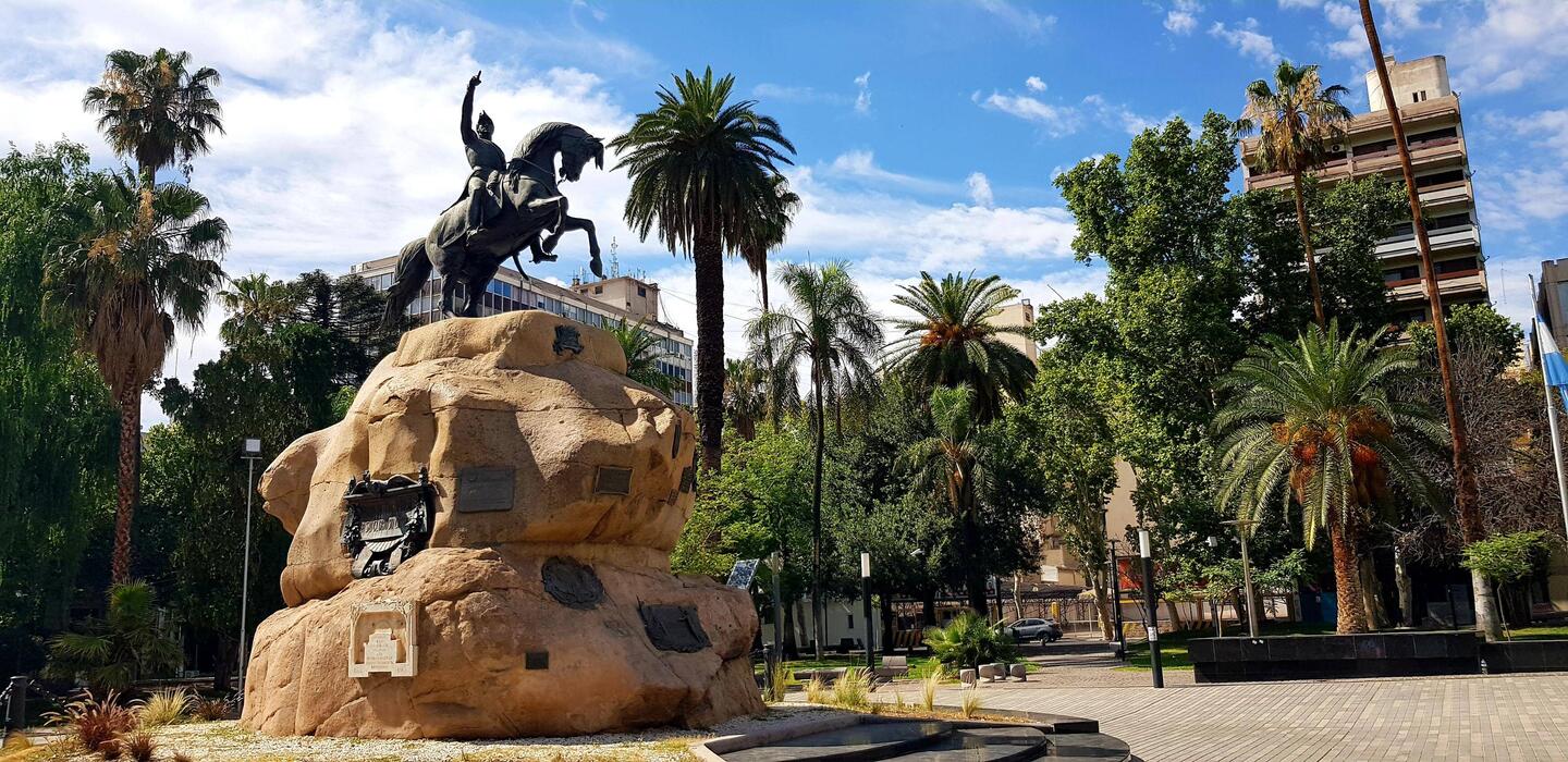 Statue of General Jose San Martin.