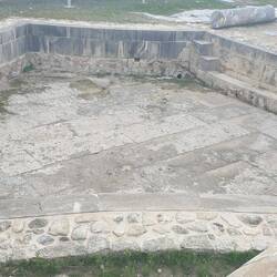 Römische Bäder mit Kaltwasserpool