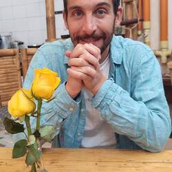 Mais qu'est ce qu'il est beau ce mec !