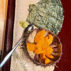 Uni with seaweed - very mild