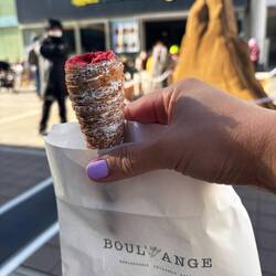 Croissant cornet strawberry