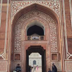 Eingang zum "Baby Taj"