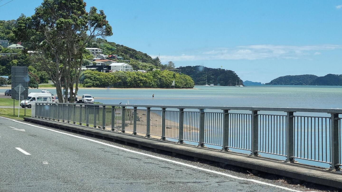 Glimpse of Paihia