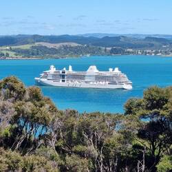 Cruise Ship off Russell