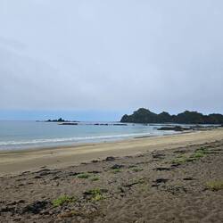 Der Strand direkt beim Campingplatz