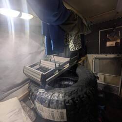 Bettnachbar sind heute 2 Reifen. Mieft ganz schön...