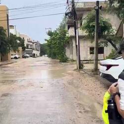 Auf dem Weg zur Bushaltestelle