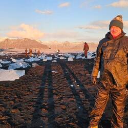 Enough ice cubes for our wine!
