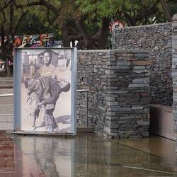 Denkmal in Soweto für Hector Pieterson, der 1976 beim Schüleraufstand in Sowero starb.