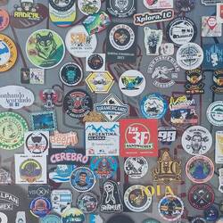 Sticker am Grenzübergang