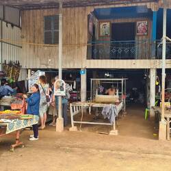 Der Familienbetrieb mit Webstühlen