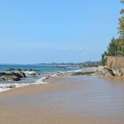 Nang Tong Beach