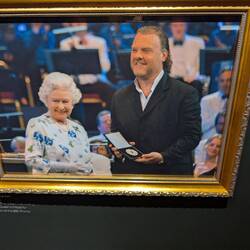 Was hatte Axel Stein mit der Queen zu schaffen?