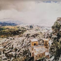 Erice im Winter (ist nur ein Bild im Café)