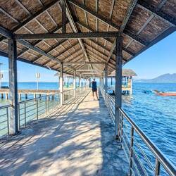 Pier am anderen Ende der Insel...