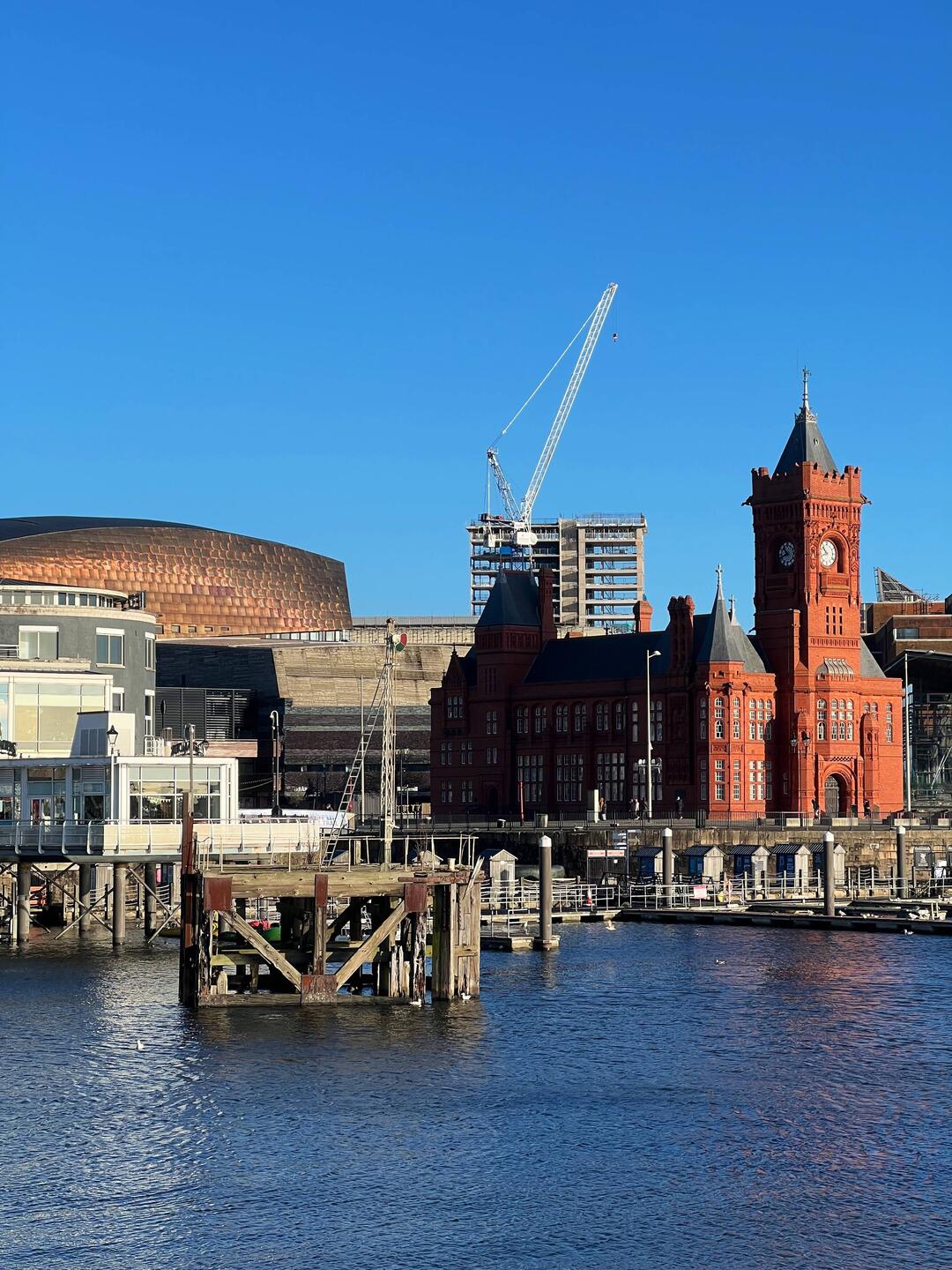 Cardiff Bay Waterfront Plaza