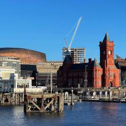 Cardiff Bay Waterfront Plaza