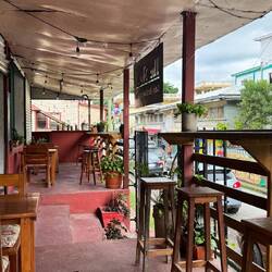 The Shack Cafe, Restaurant & Bar