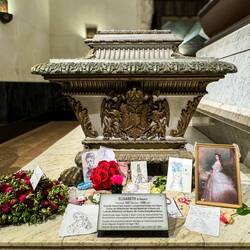 Kapuzinergruft ... Empress Elizabeth, Sisi — Vienna, Austria.