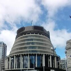 "Bienenstock", hier wird emsig, wie die Bienen, gearbeitet...