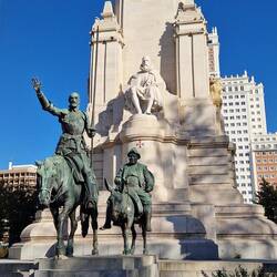 Miguel Cervantes Denkmal mit Don Quijote und Sancho Panza