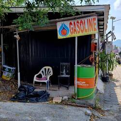 Örtliche Tankstelle