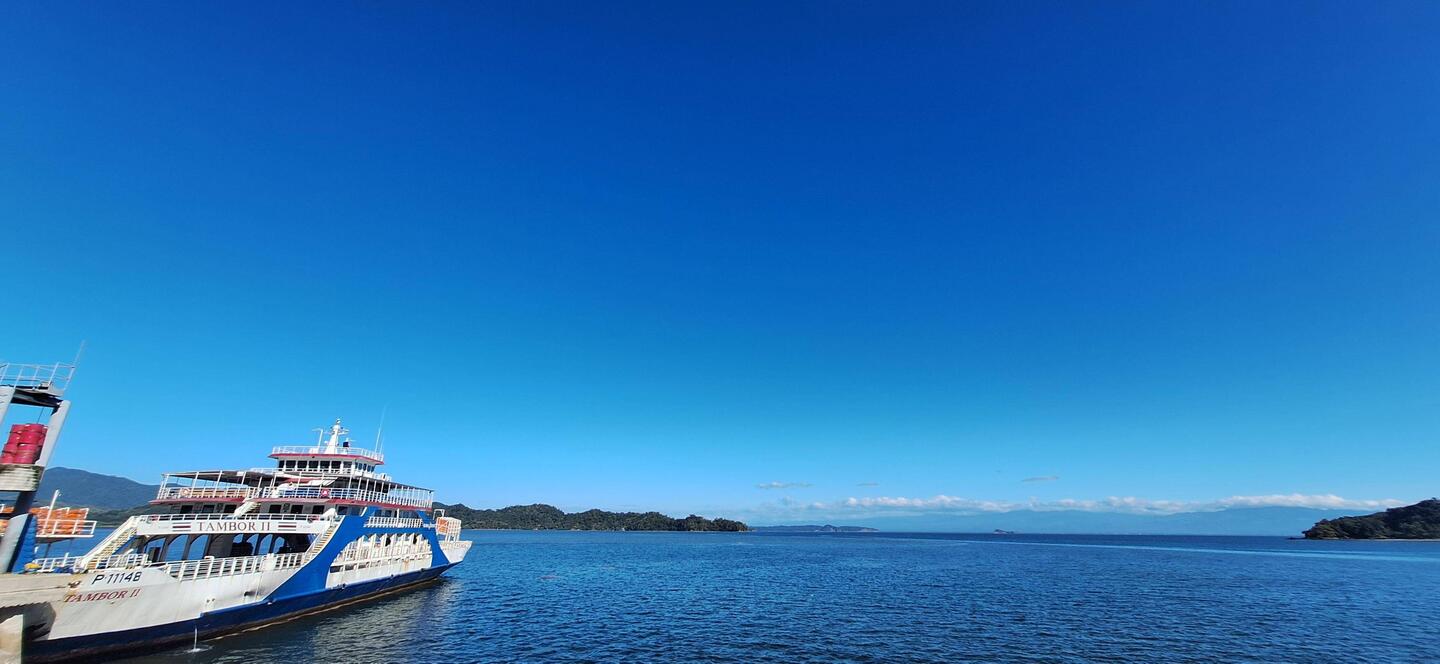 Nach der Taxifahrt ging es mit der Fähre weiter nach Puntarenas und nochmals Taxi nach Santa Elena.