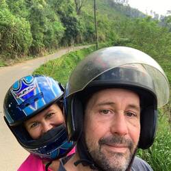 Mit Roller 🛵 unterwegs