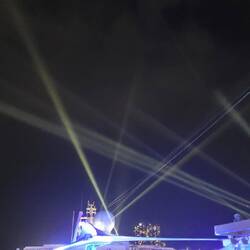 Lichtershow beim Auslaufen